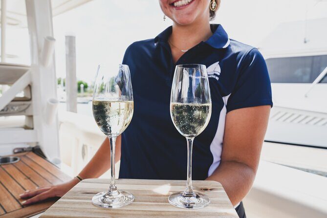 Ko Olina Private Luxury Charter for up to 6 Passengers - The Itinerary in Detail