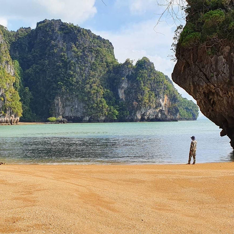Ko Talabeng & Ghost Cave Island Half-day Caving & Kayaking Tour - Kayaking into Talabeng’s sea caves