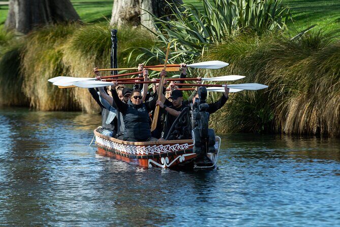 Ko Tane Waka Paddling Experience on the Avon River - Dive Into the Stories & Cultural Significance