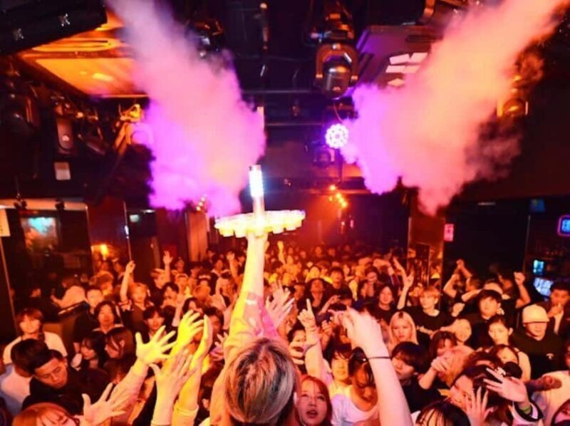 Kobe: ANCHOR Nightclub Admission Ticket (For Foreign) - The Nightlife Experience: A Closer Look