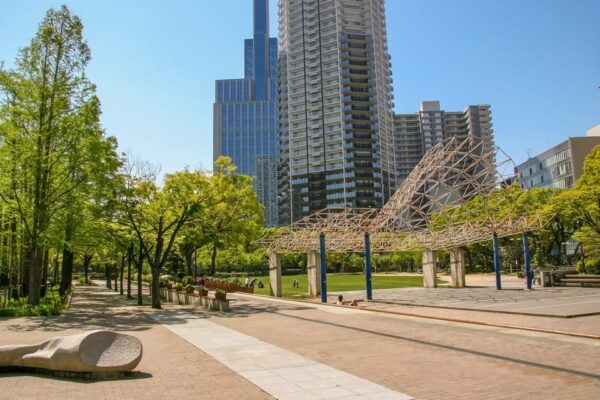 Kobe Coastal Charm: Harborland & Scenic Views Walk - Payment and Reservation Process