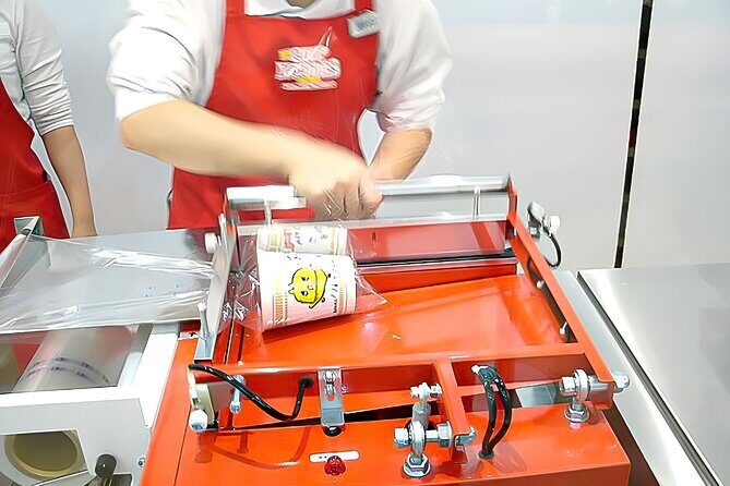 Kobe Cup Noodle DIY, Arima Onsen, Mt Rokko and more from Osaka - Deep Dive into the Experience