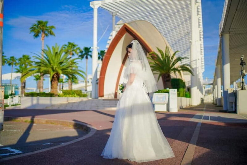 Kobe: Day or Night Photoshoot around Kobe Port Tower - The Sum Up