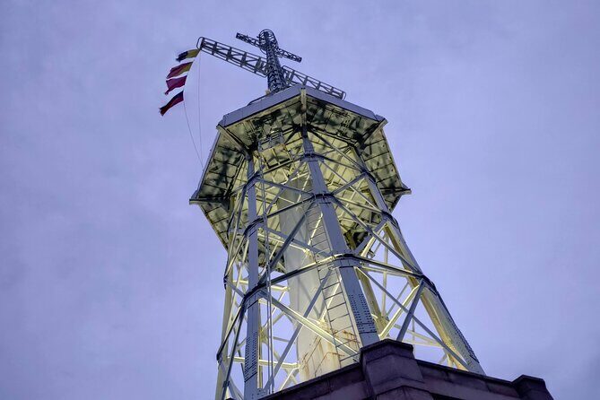 Kobe: Glamorous Harbor Lights & Tower Panorama - FAQs