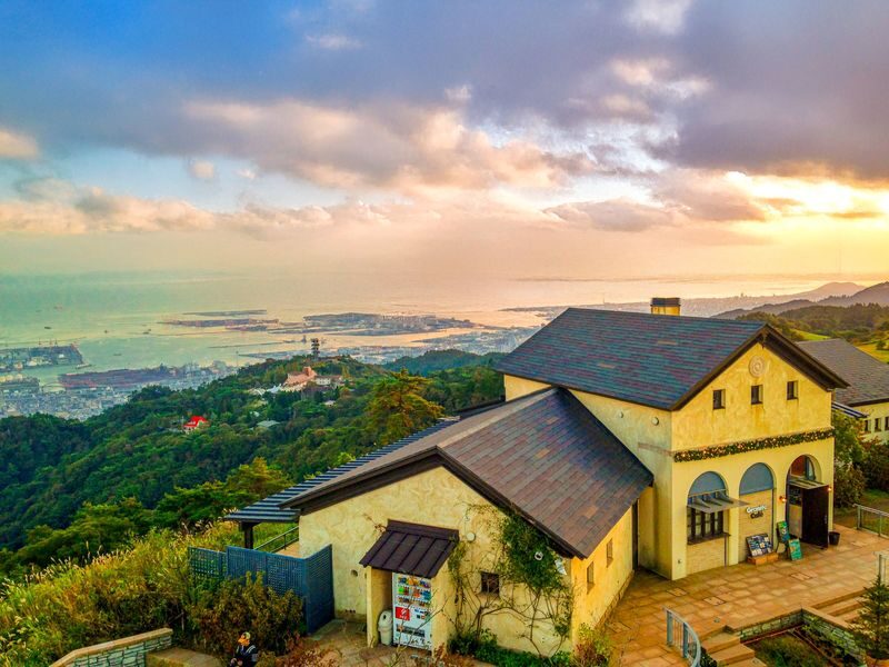 Kobe Highlights: Arima Onsen, Harborland, Rokkosan & Cup Noodles DIY - What the guide and group size mean for your day