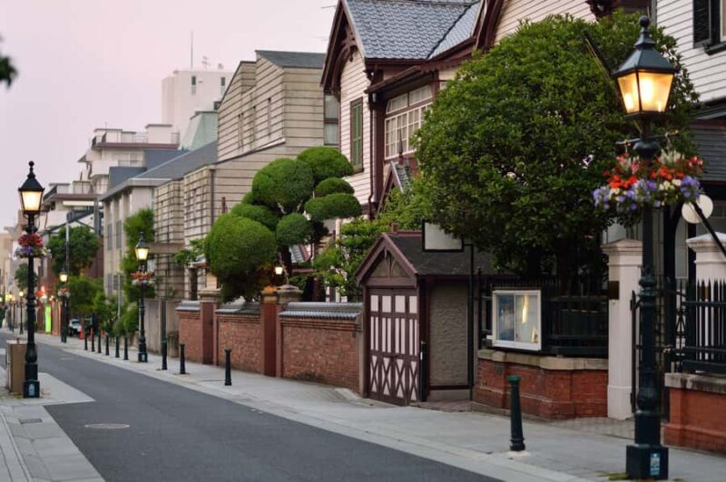 Kobe: Walking Tour with Kitano, Chinatown & Harbor - Good To Know