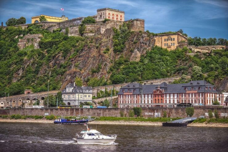 Koblenz: Old Town Tour With the Ehrenbreitstein Fortress - Languages and Accessibility