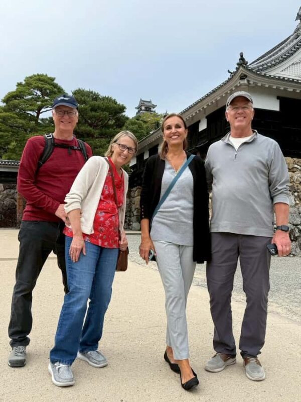 Kochi Castle, Shrine & Hirome Market: Half-Day Guided Tour - Good To Know