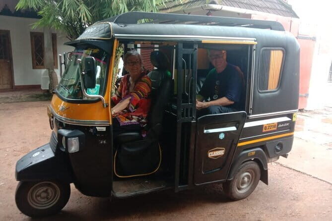 Kochi Exclusive Local Sightseeing Tuk-Tuk Tour - Fort Kochi Beach