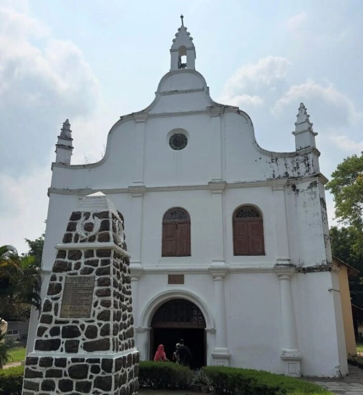 Kochi Half-Day City Tour with Local Guide - Food, shopping, and the chance to make it your own