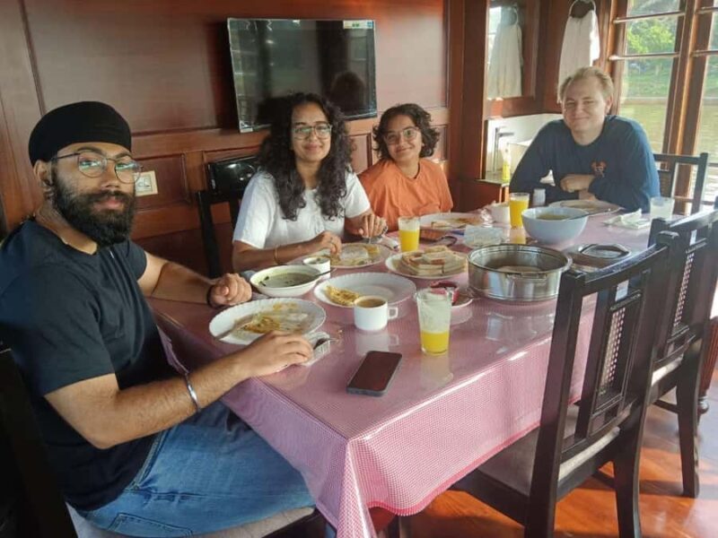 Kochi:- Same Day Alleppey Houseboat Cruise Tour with Lunch - Good To Know