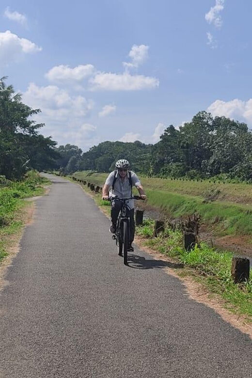 Kochi to Thattekkad - Who Should Consider this Tour?