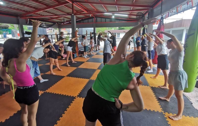Koh Chang: Muay Thai Boxing Introduction Class for Beginners - How demanding is a beginner class?