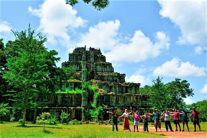 Koh Ker & Beng Mealea Temple Full-Day Private Tour from Siem Reap - A Detailed Look at the Experience