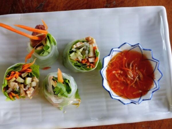 Koh Lanta: Evening Course at Lanta Thai Cookery School - Small Group Size