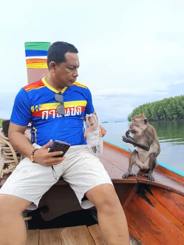 Koh Lanta: Mangrove and Lanta Noi Tour with Pickup - Visiting Lanta Noi: Culture and Calm
