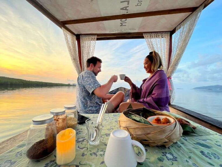 Koh Lanta: Romantic Sunrise Private Gondola Tour - Itinerary