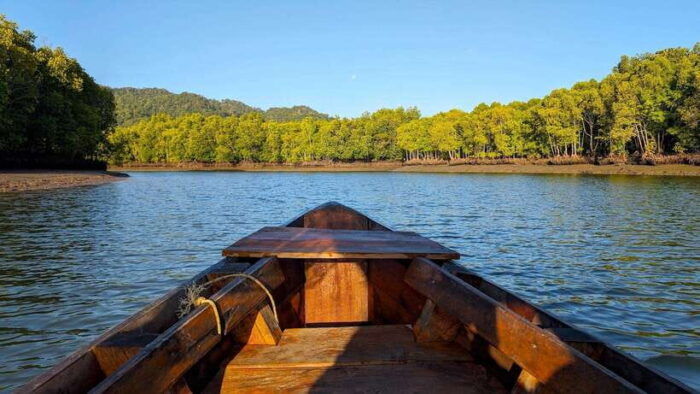 Koh Lanta: Romantic Sunrise Private Gondola Tour - Important Considerations