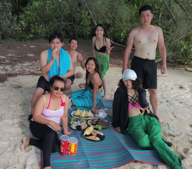 Koh Lipe: 3 Island Snorkeling & Fishing Tour - Lunch and Refreshments