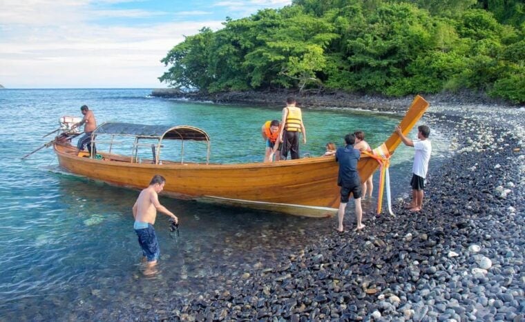 Koh Lipe: 5 Island Snorkeling Trip by Longtail Boat W/ Lunch - Lunch on Koh Rawi