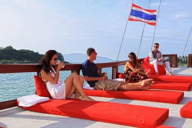 Koh Phangan Brunch and Snorkeling Cruise - Departure From Koh Samui - Boat and Crew