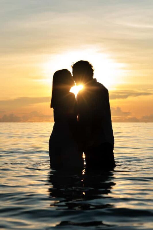 Koh Phangan: Couple Photoshoot Session with 80 Photos - The Experience Provider: WilderVisuals