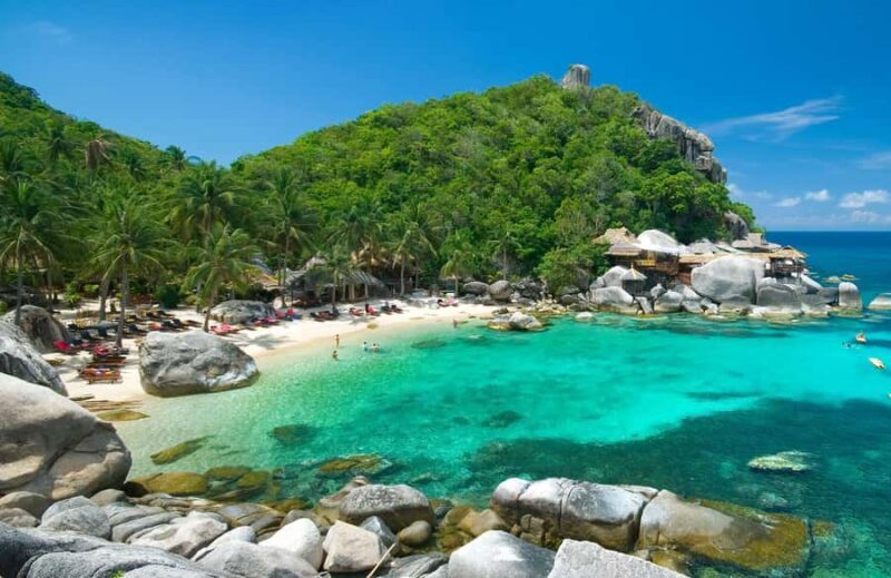 Koh Phangan: Koh Nangyuan & Koh Tao Boat Tour & Snorkeling - Koh Nangyuan: The Star of the Show
