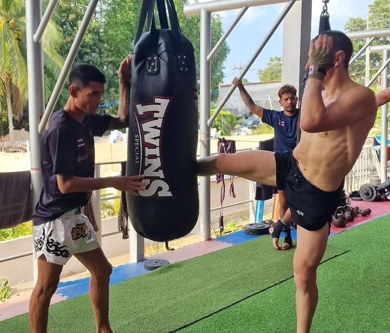 Koh Phangan Muay Thai Boxing Introduction Class for Beginners - Getting to the gym and choosing a time