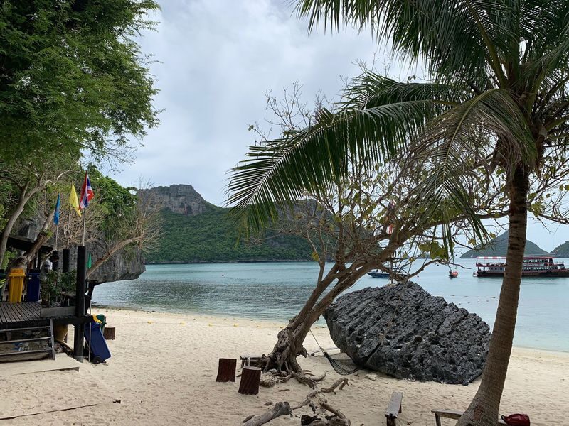 Koh Samui Angthong Marine Park Full-Day Guided Tour - Should you book the Angthong big-boat tour?