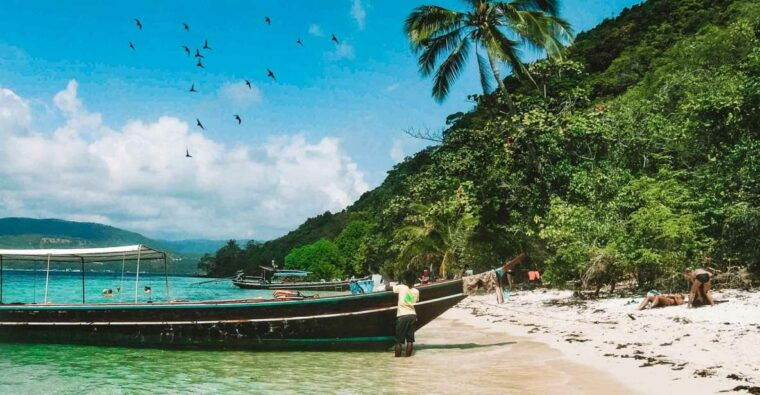 Koh Samui: Island Hopping Adventure in Coral and Pig Island - Safety and Environmental Considerations