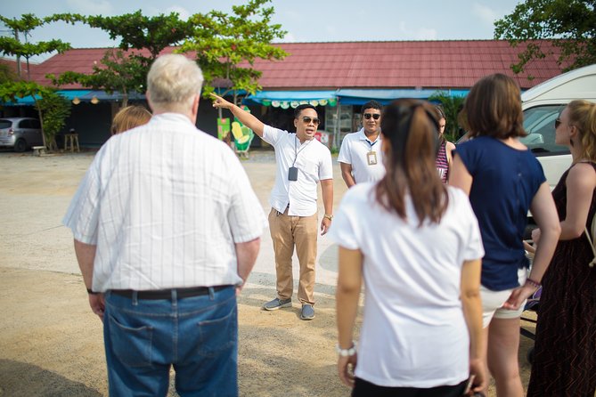 Koh Samui Sightseeing Tour by Minivan - Common Questions