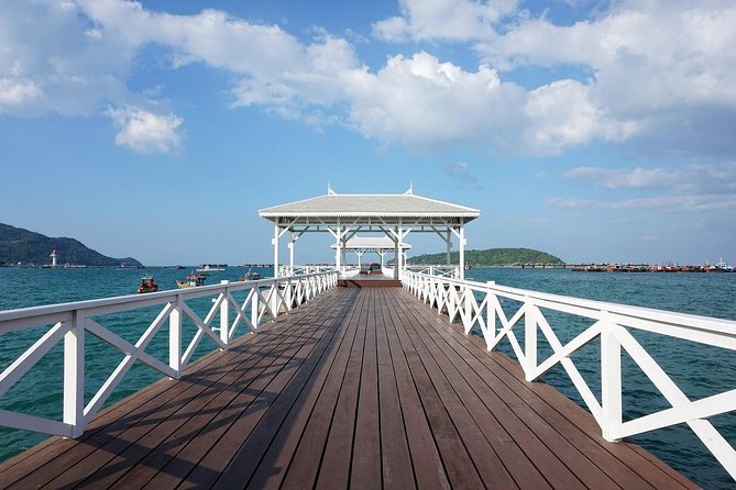 Koh Si Chang Day Tour From Bangkok With Lunch - Additional Notes