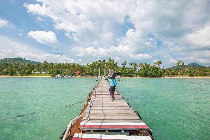 Koh Tan & Ko Matsum: Island Hopping and Snorkeling From Koh Samui - Snorkeling in the Crystal-Clear Waters