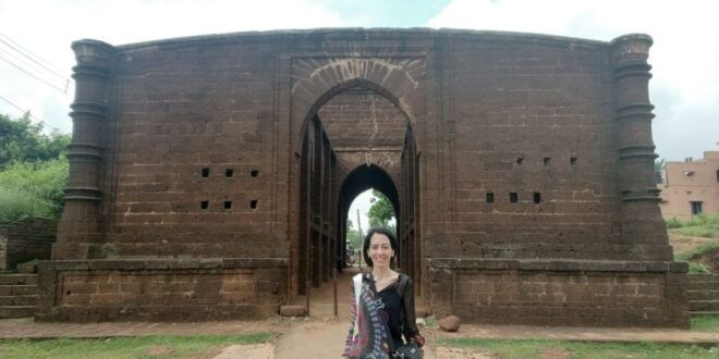 Kolkata: Bishnupur Terracotta Temples Day Trip With Weavers - Product Information