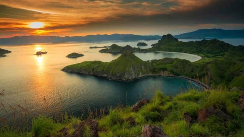 Komodo Island: Day Trip with Speedboat (6 Destinations) - An Extensive Look at the Itinerary and Experience