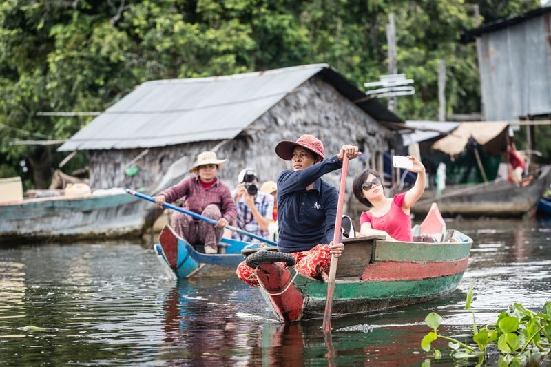 Kompong Phluk Floating Village Half-Day Tour - The Optional Mangrove Canoe