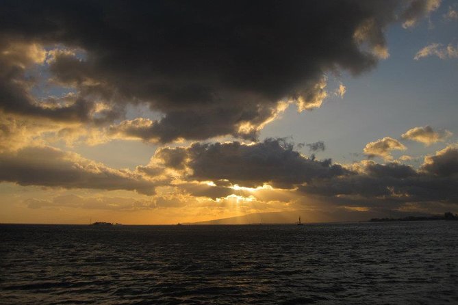Kona-Kohala Coast Sunset Sail by Catamaran From Waikoloa - Positive Feedback on Crew and Service