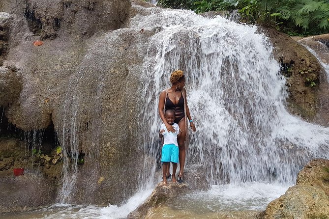 Konoko Falls & Park Private Transportation - Overview of Konoko Falls & Park