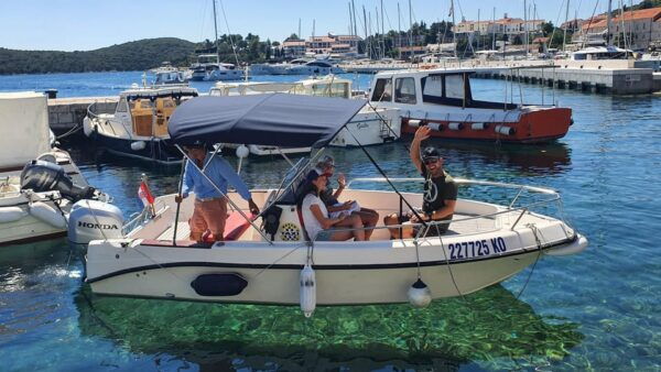 Korčula - Private Boat Tour - Swimming & Snorkeling - Age Restriction