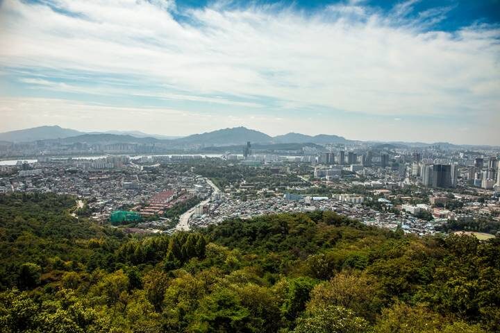 Korea and the Wonders of Japan by Europamundo - 17-Day Seoul to Tokyo Tour - Kyoto, Nara and Osaka balance temples with city energy