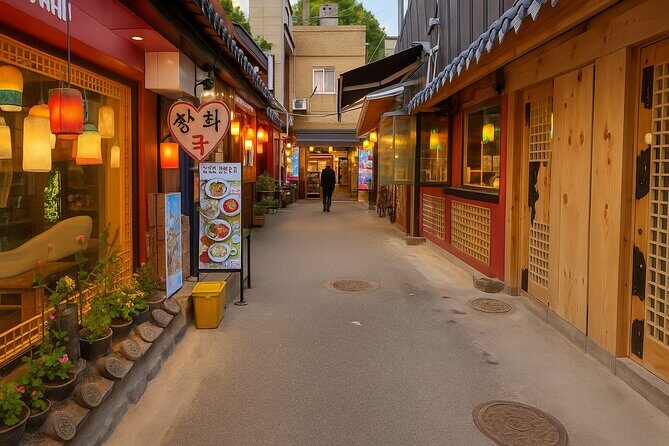 Korea traditional market Dongmyo Flea & Gwangjang market tour - FAQs