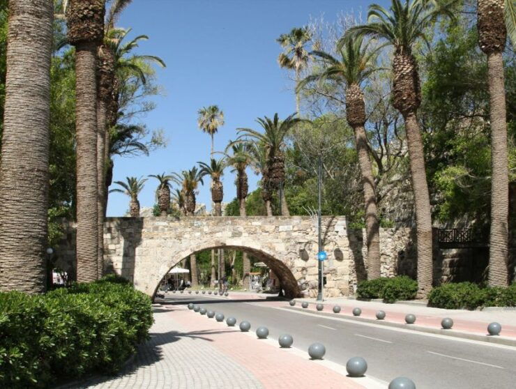 Kos: Island Highlights Bus Tour With Greek Honey Tasting - Good To Know