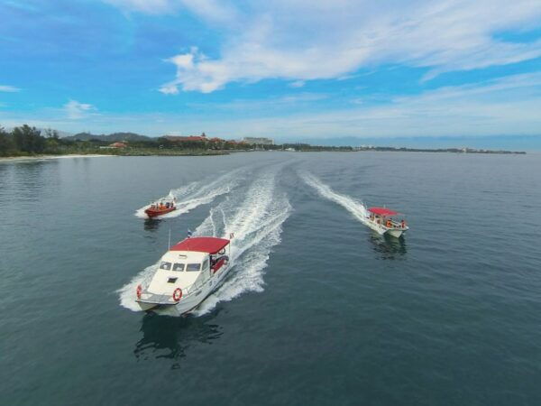 Kota Kinabalu: 2-Person PADI Open Water Diver Course - Background
