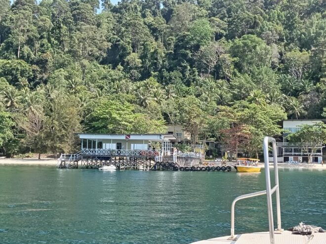 Kota Kinabalu: Ferry Tickets to Rainbow Island With Lunch - Terms and Conditions