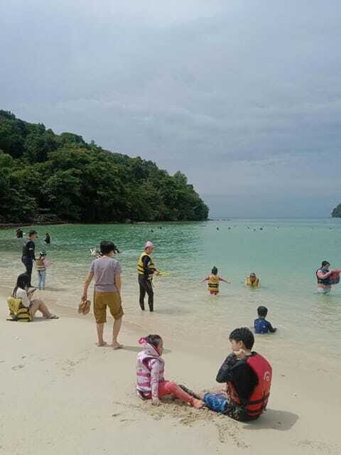 Kota Kinabalu: Manukan & Sapi Islands Snorkeling with Lunch - Who Is This Tour Best For?