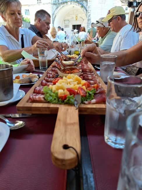 Kotor: Private Walking Tour with Wine and Food Tasting - The Breakdown of the Itinerary