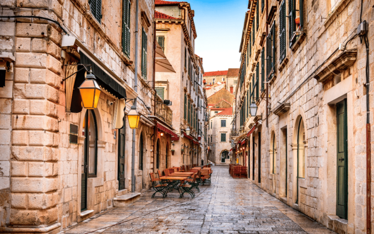 Kotor to Dubrovnik One Way Transfer - Booking Information