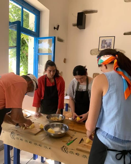 Kourounochori : Gregorys Traditional Cooking Class - Booking Your Experience