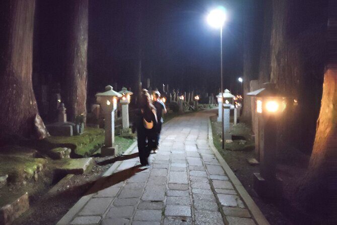 Koyasan: Sacred Silence of Okunoin at Dawn and After Dark - A Deep Dive into Koyasan’s Okunoin Tour Experience