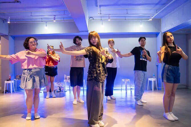 Kpop Dance Class in Seoul for Beginners and Fans - Starting Point and Location